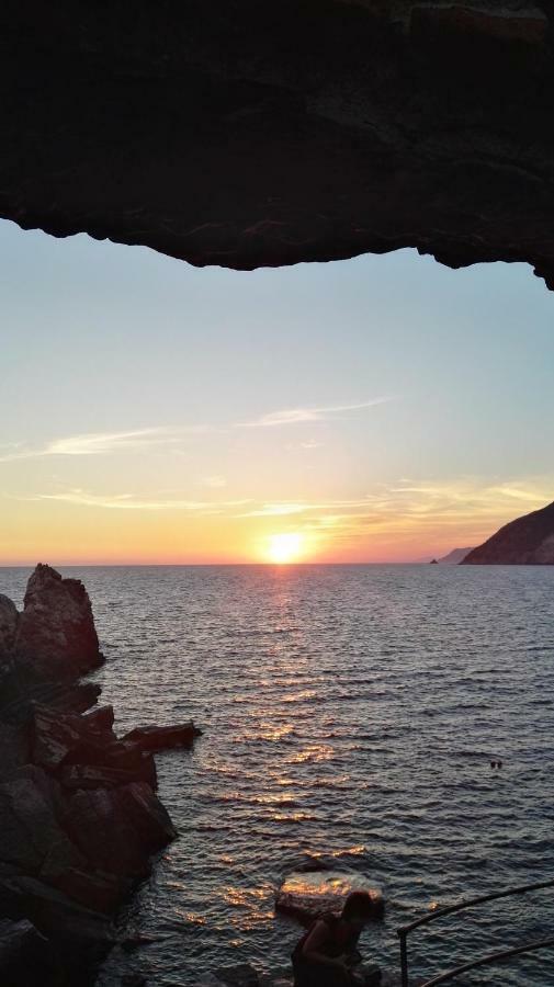 Il Nido Dei Gabbiani Villa Porto Venere Exteriör bild